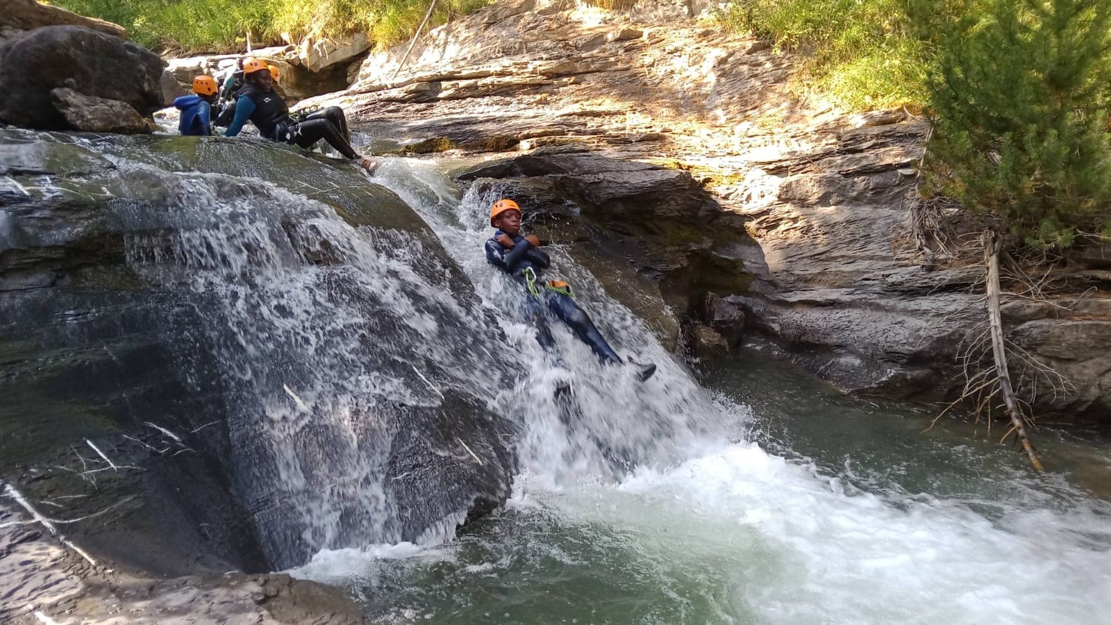 Rappel in the Chaudan canyon, Tinée valley, Mercantour